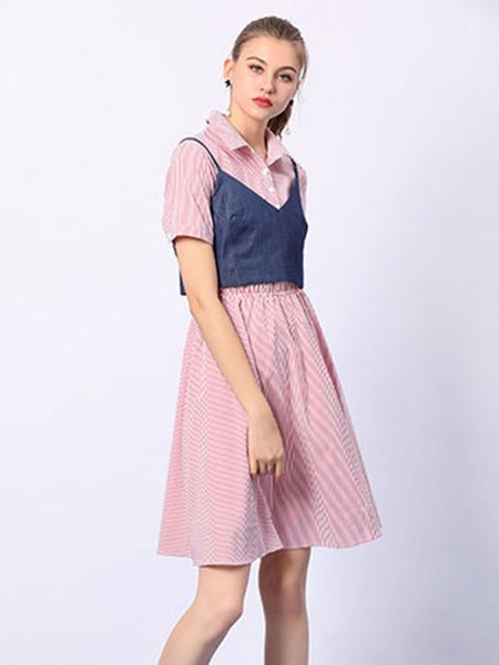 尚可斯女装2022春夏季粉色连衣裙