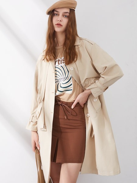 丽芮2022春夏季橙色短裤