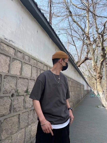 穆者男装2022春夏季黑色T恤