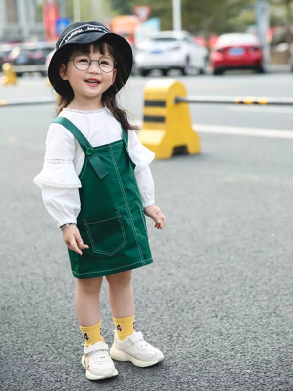 布岛小伊2022春夏季墨绿色背带裙