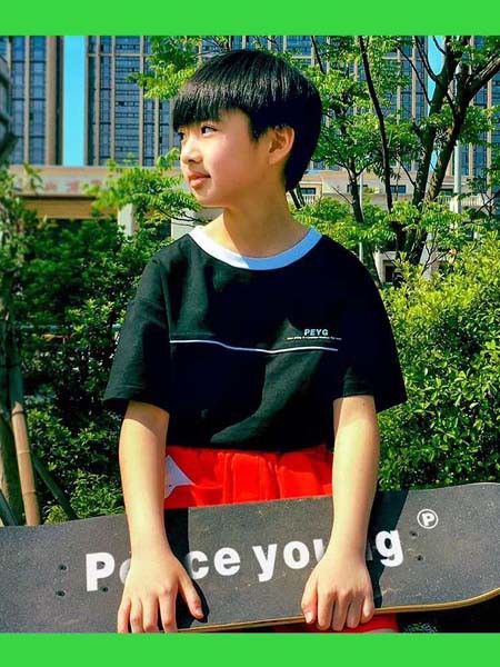 贝甜2022春夏季黑色T恤