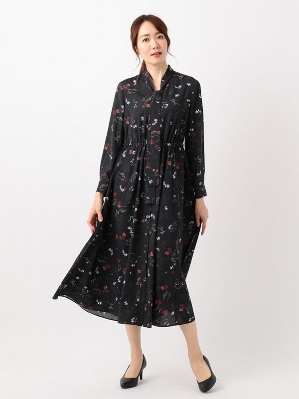 23区女装2021秋冬季黑色连衣裙