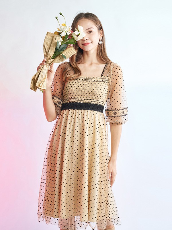 汤米诺女装2022春夏季黄色连衣裙