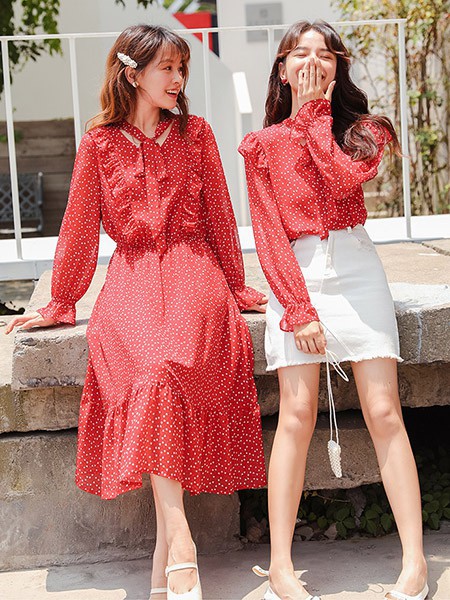 7.Modifier女装2022春夏季橙色连衣裙