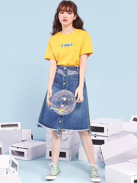 7.Modifier女装2022春夏季黄色T恤