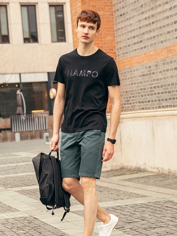 蓝豹男装2022春夏季黑色T恤