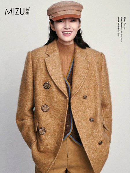 米祖女装2021秋冬季咖啡色西装