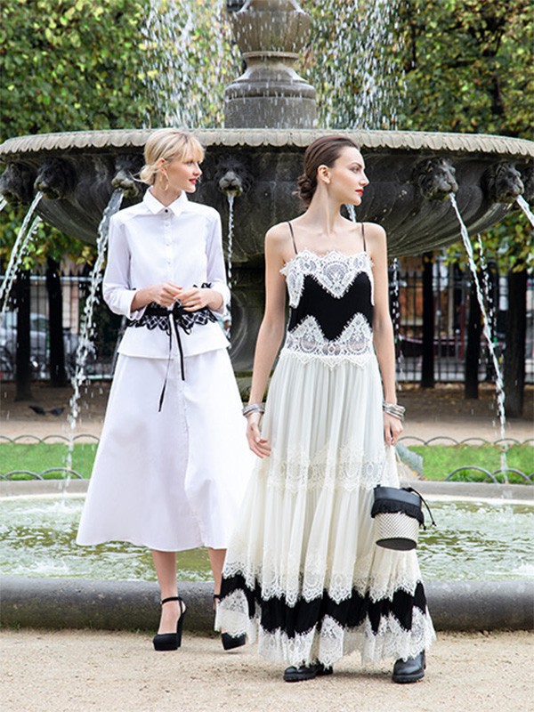 EVONA2022春夏季白色吊带裙