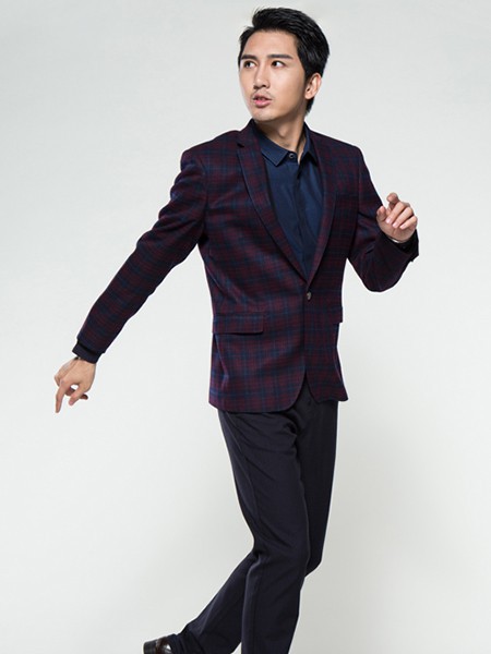 韩宇来男装2021秋冬季黑色西装