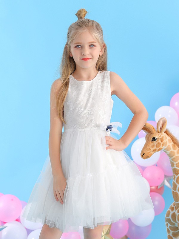 妞宝童装2022春夏季白色连衣裙