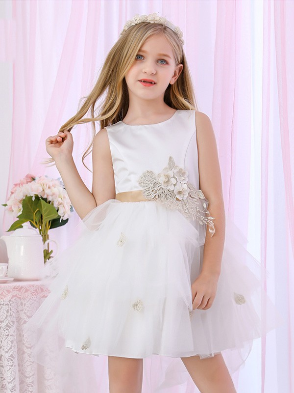 妞宝童装2022春夏季白色连衣裙