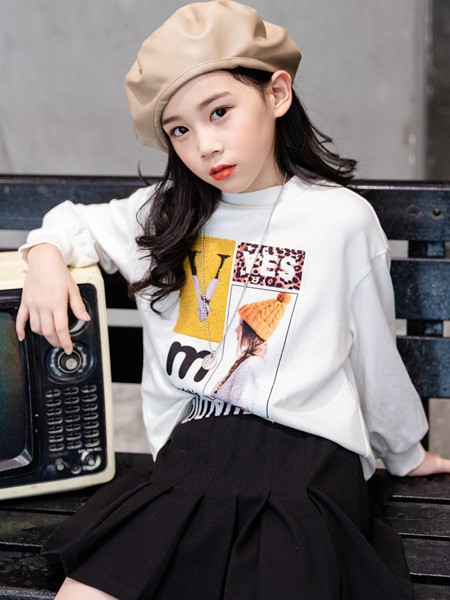 童戈2022春夏季白色T恤