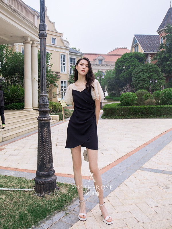 ANOTHERONE2022春夏季黑色连衣裙