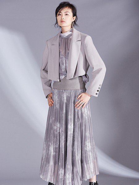 JAC女装2022春夏季灰色连衣裙