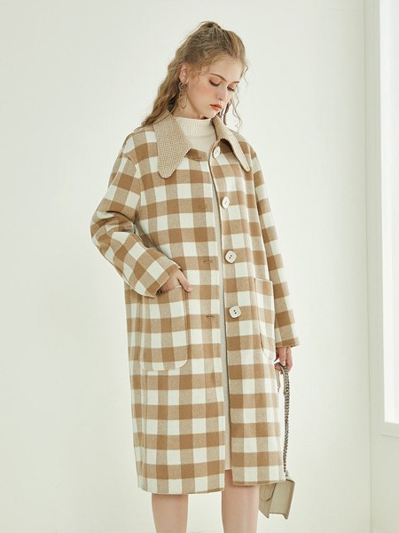 夏柏2021秋冬季白色大衣