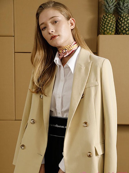 雅芙2022春夏季黄色西装