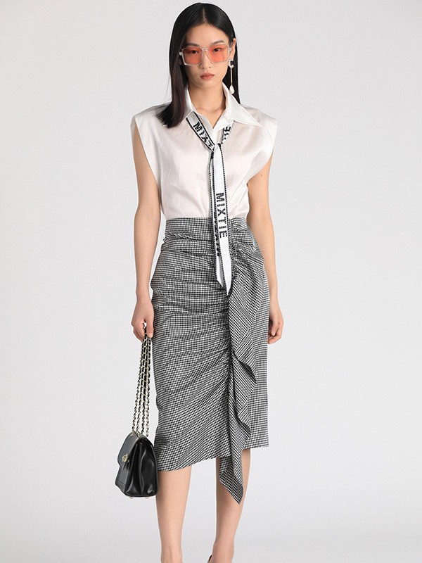 美诗缇2022春夏季灰色包臀裙