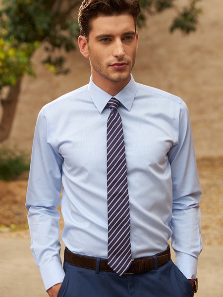 恺米切2022春夏季白色衬衫