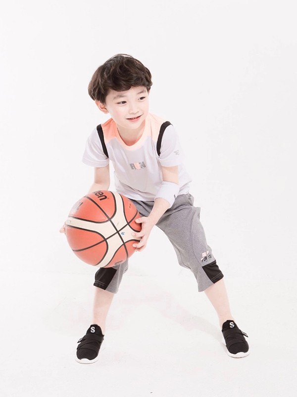 twinkids童装2022春夏季白色背心