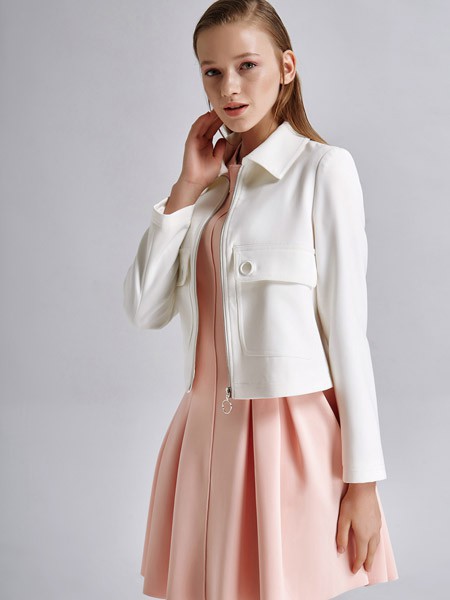 艾露伊女装2022春夏季粉色连衣裙