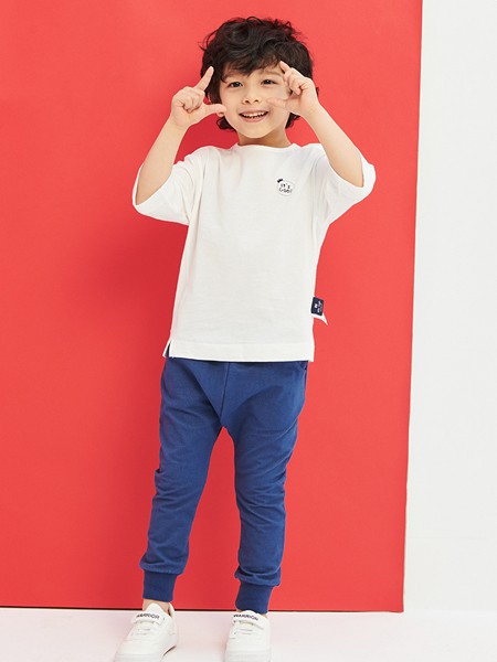 阿路和如 童装2022春夏季白色T恤