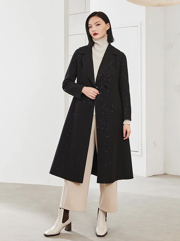 尚艾诗女装2021秋冬季黑色大衣