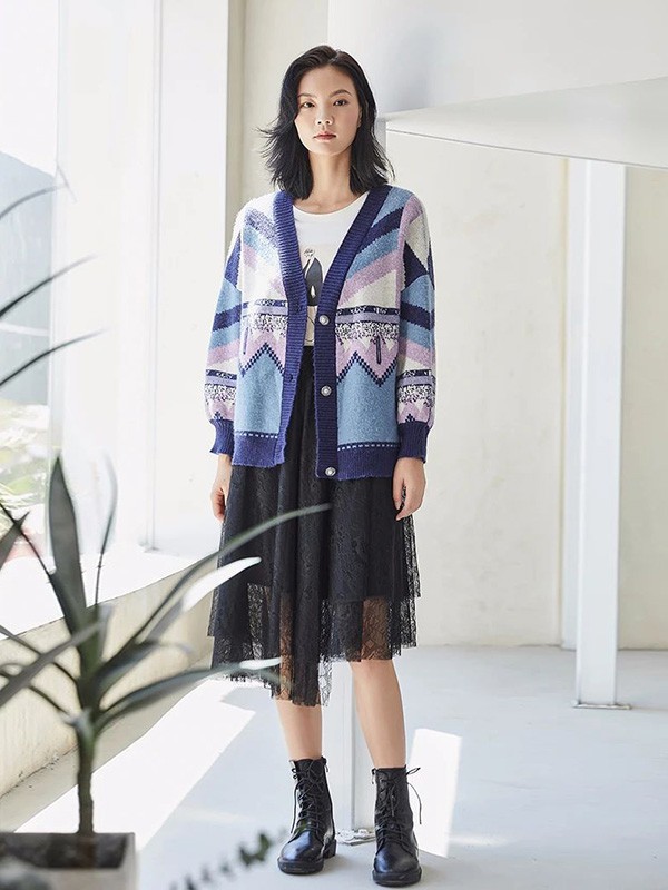 尚艾诗女装2021秋冬季白色T恤