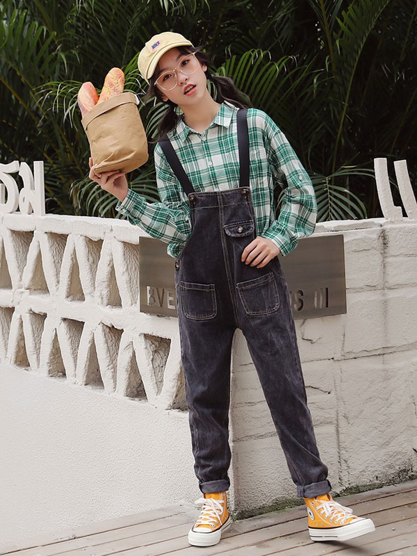 要要童装2022春夏季黑色背带裤