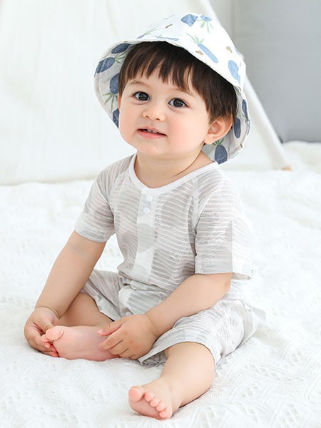 藤之木工房童装2022春夏季灰色连体衣