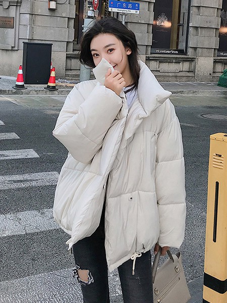 尤麦女装2021秋冬季白色棉服