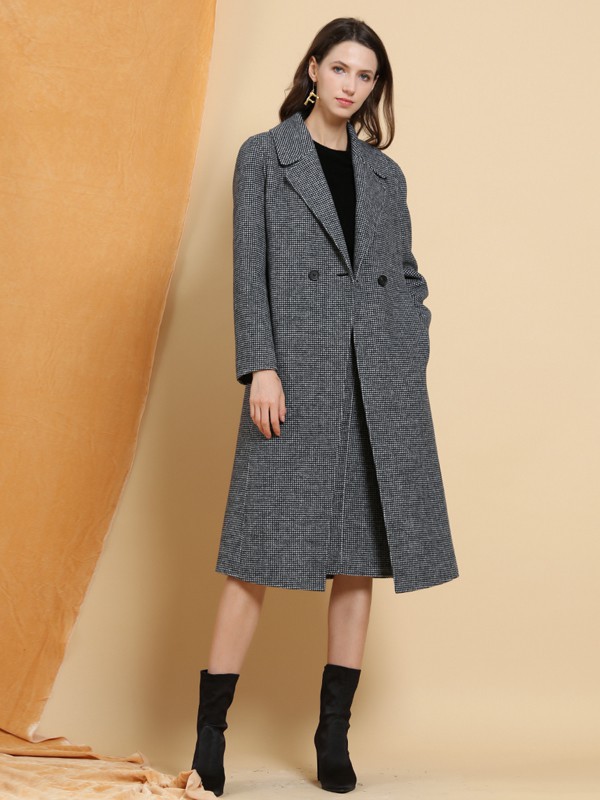 华人杰女装2021秋冬季黑色大衣