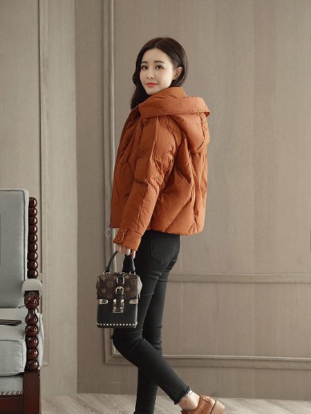 红雨竹2021秋冬季橙色棉服