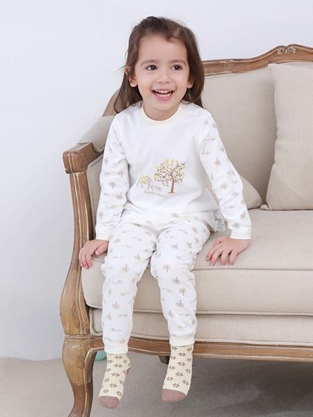 圣宝度伦2022春夏季白色T恤