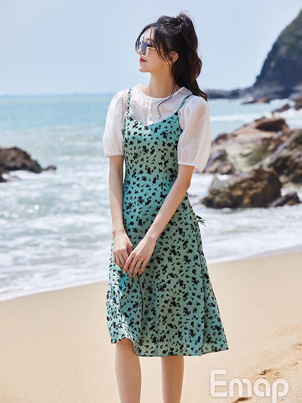 衣盟女装2022春夏季绿色吊带裙