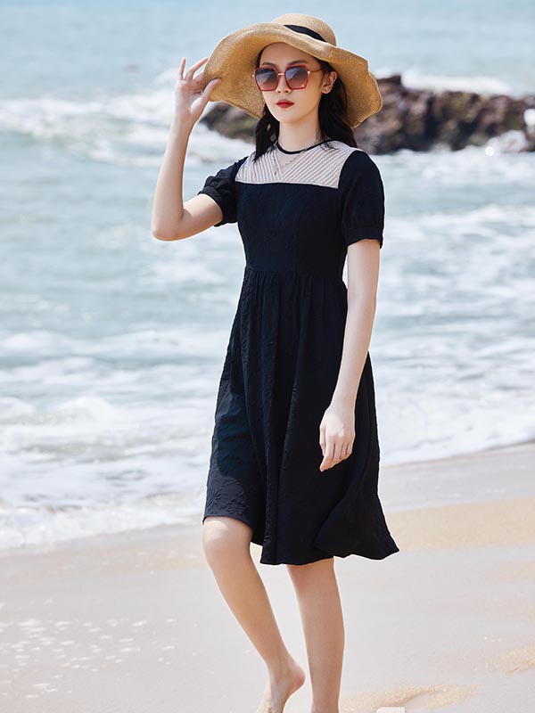 衣盟女装2022春夏季黑色连衣裙