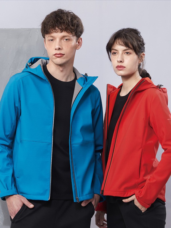 思凯乐运动装2021秋冬季红色外套