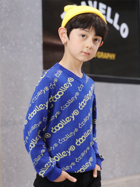 多力童装2022春夏季蓝色T恤