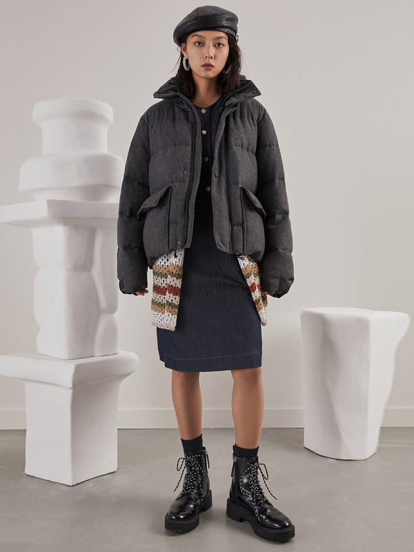 子苞米 2021秋冬季黑色包臀裙