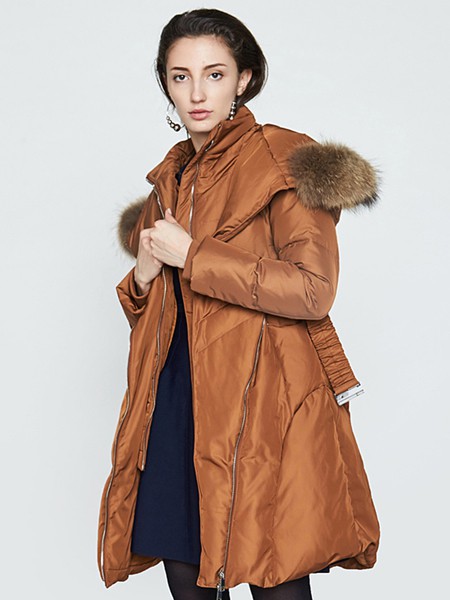 艾格女装2021秋冬季咖啡色棉服