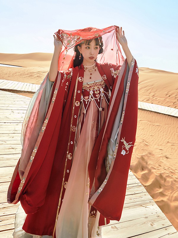 十三余女装2022春夏季红色连衣裙