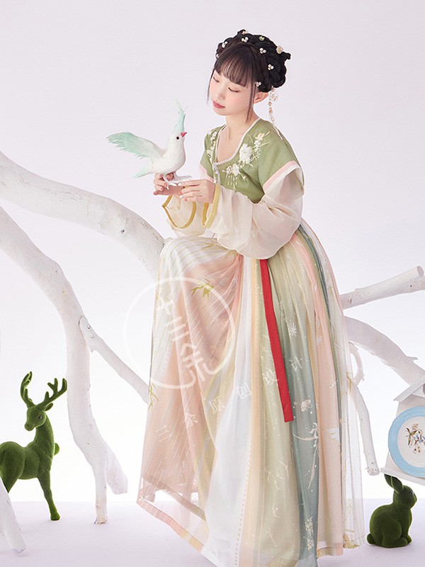 十三余女装2022春夏季拼色连衣裙