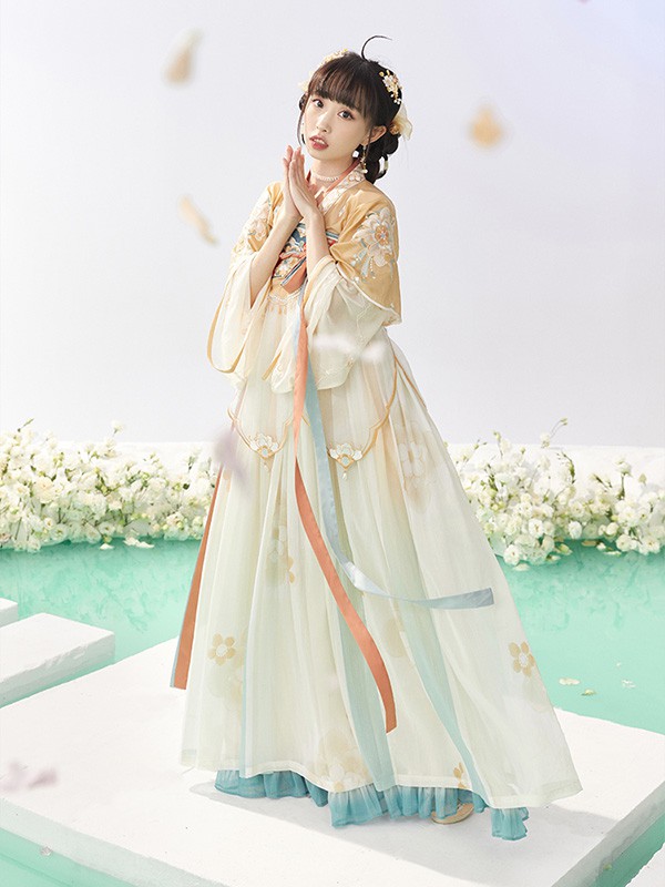 十三余女装2022春夏季蓝色连衣裙