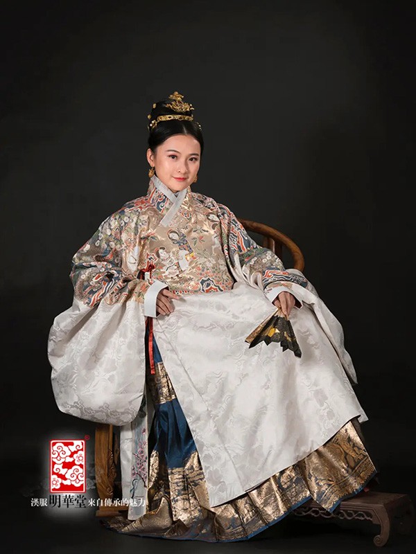 明华堂女装2022春夏季黄色长裙