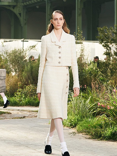 香奈儿女装2022春夏季白色半身裙