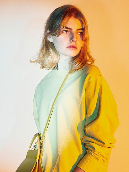 KBF女装2022春夏季绿色T恤