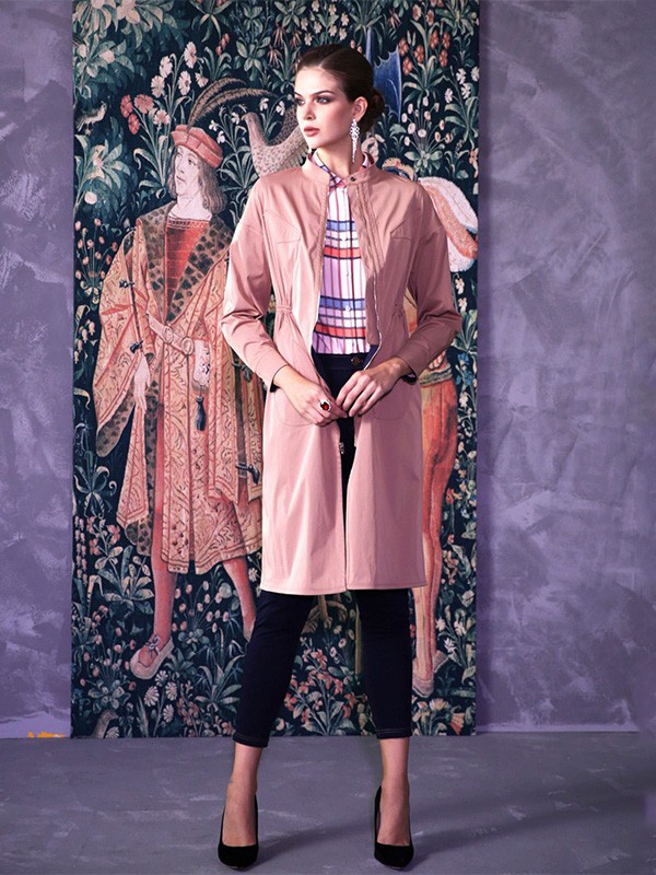 伯妮斯茵2022春夏季粉色衬衫