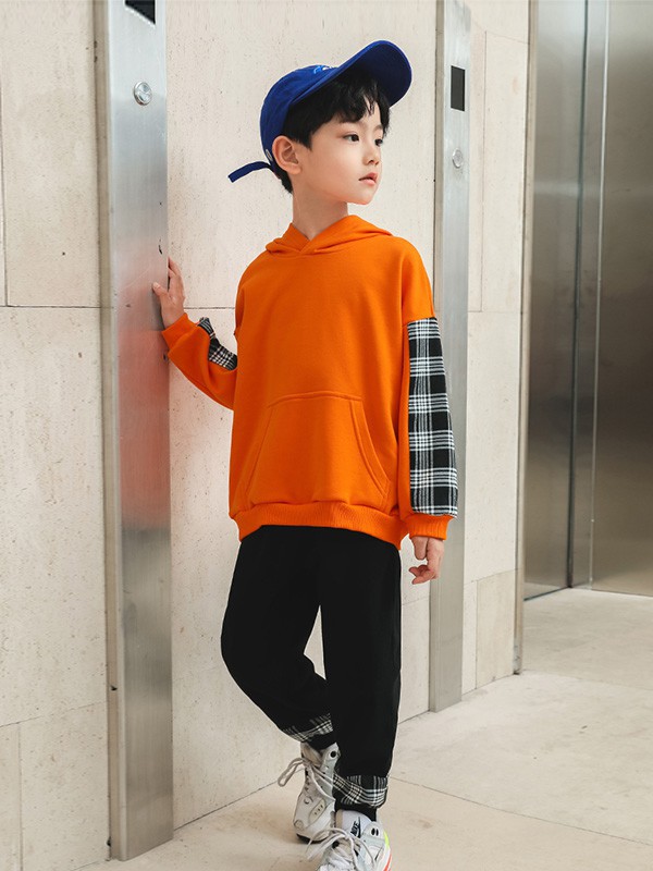 布衣草人2022春夏季橙色卫衣