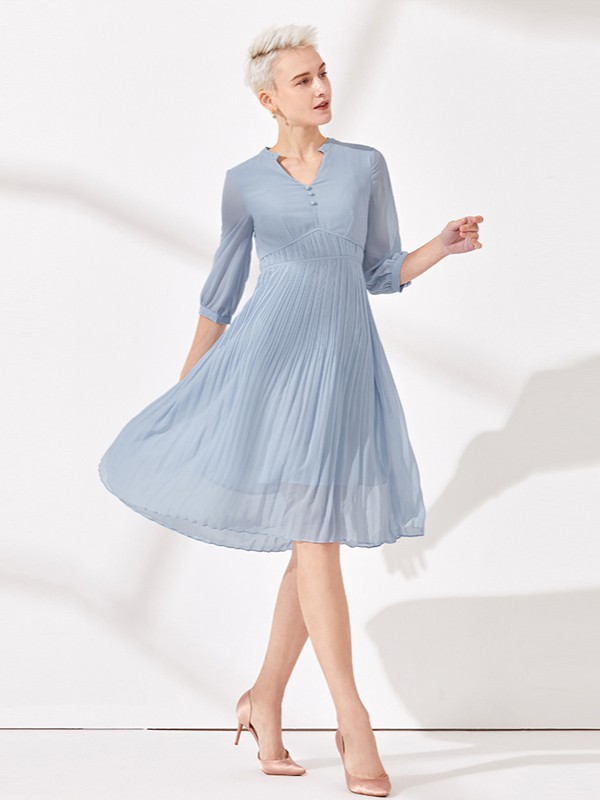 Theme女装2022春夏季蓝色连衣裙