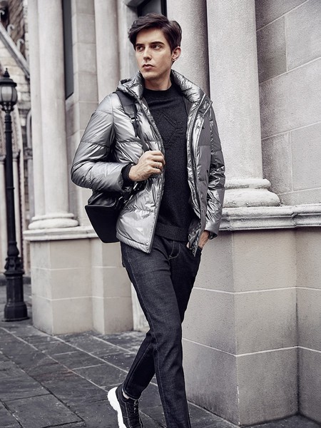 爱登堡·英伦新贵男装2021秋冬季银色棉服