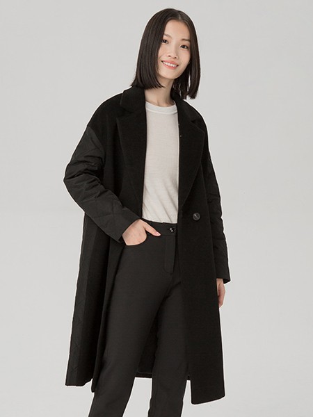 巧帛2021秋冬季黑色大衣